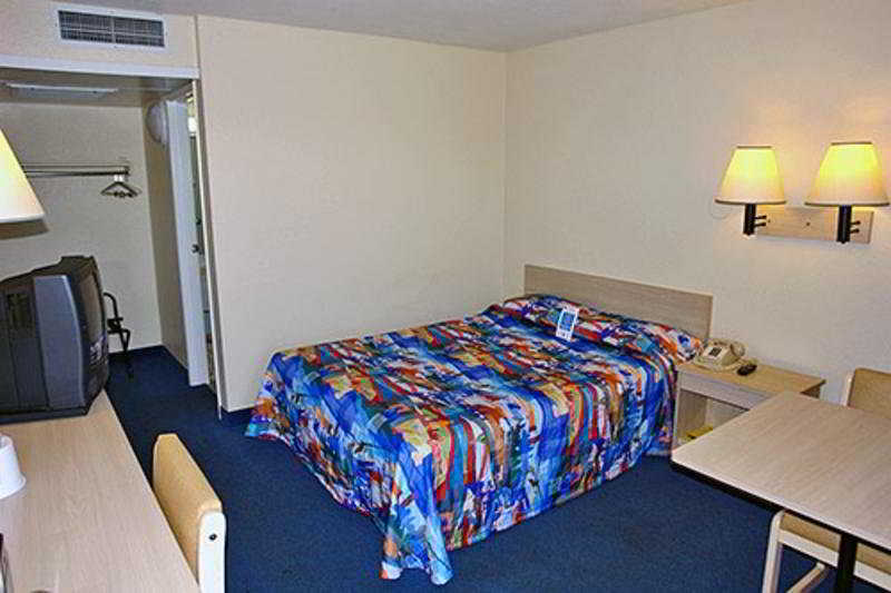 Motel 6-Bakersfield, Ca - Airport Exteriör bild